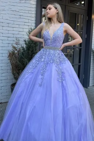 2025 Lavender Lace Prom Dresses Sleeveless V Neck Formal Gowns