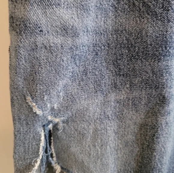 Agolde Ada Hi-Rise Denim Mini Skirt - Riddle 28 Distressed Raw Hem Edgy