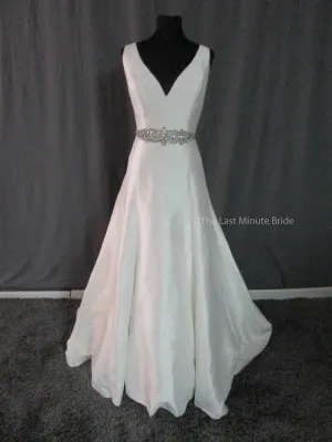 Allure Bridals Style 9600