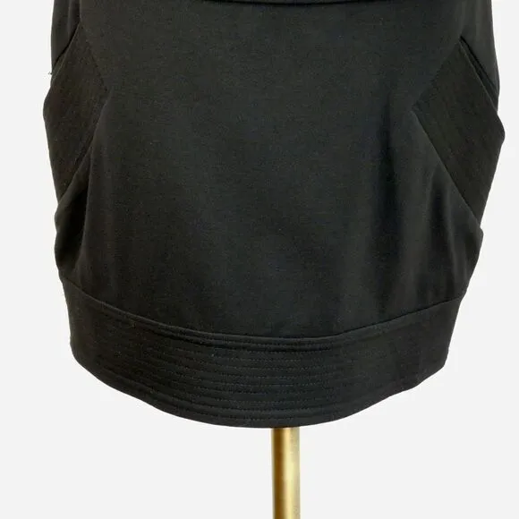 Diane Von Furstenberg- Mini Skirt - Black - Size 6-Pockets- Stitching and Bandin