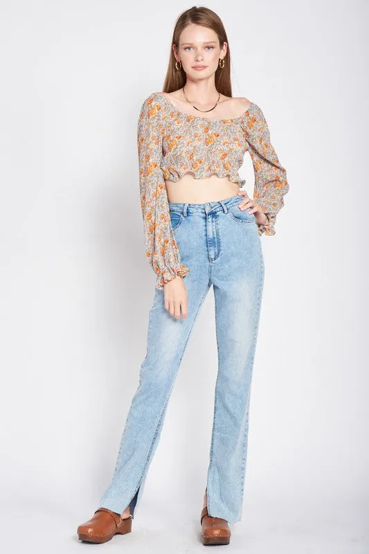 Emory Park SCOOP NECK FLORAL TOP WITH RUFFLE DETAIL