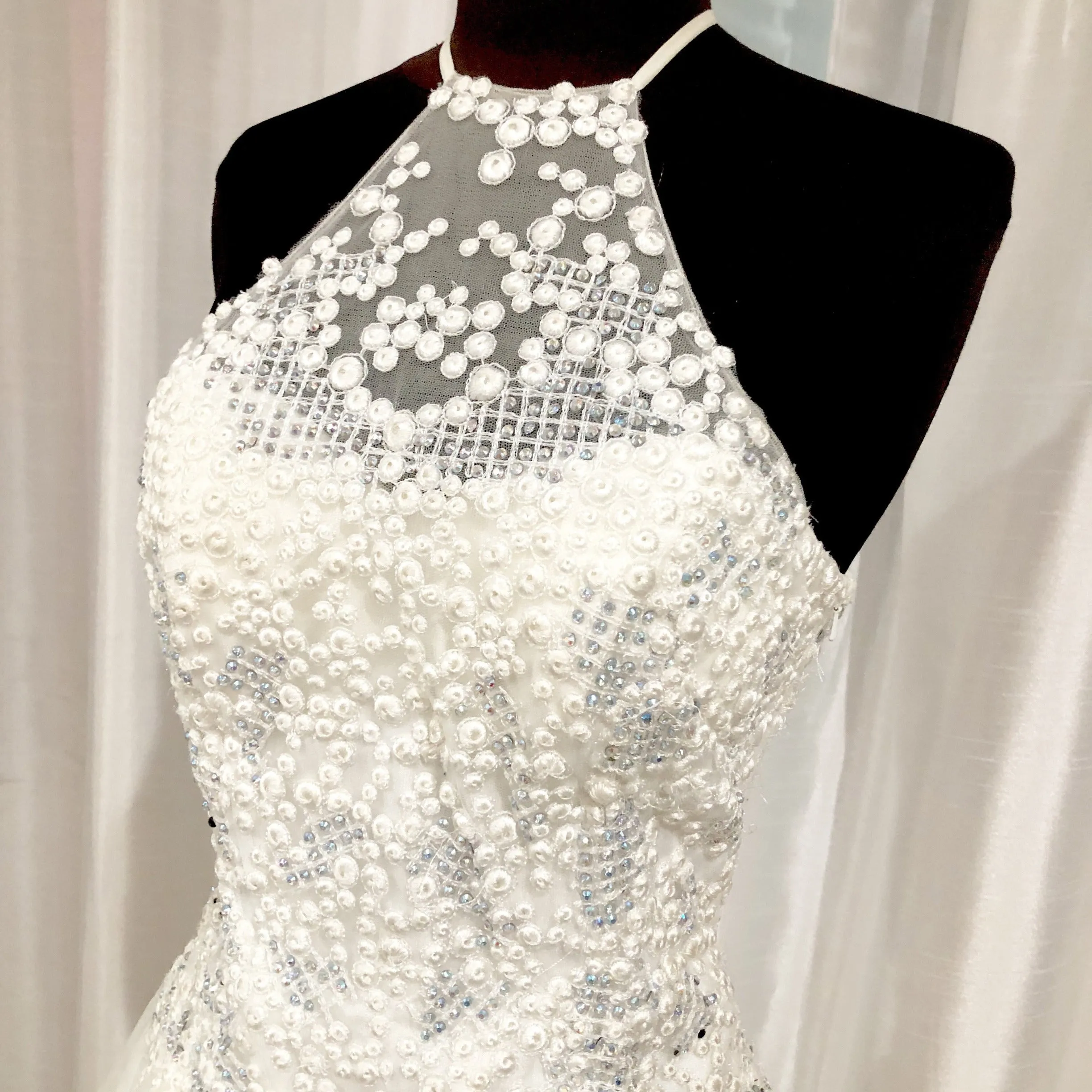 FAVIANA White Lace Short Halter Dress Size 4