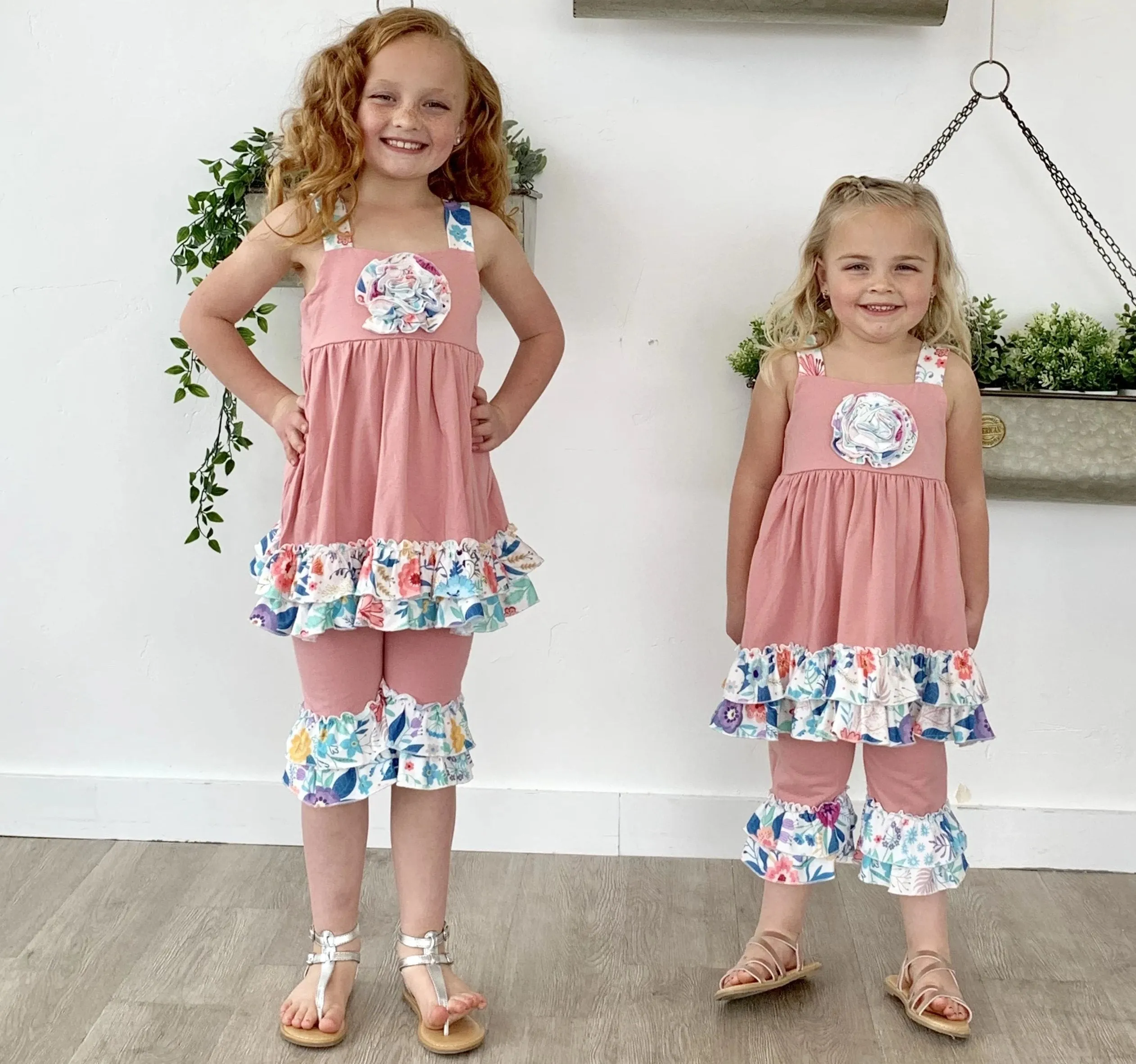 Floral Ruffle Set