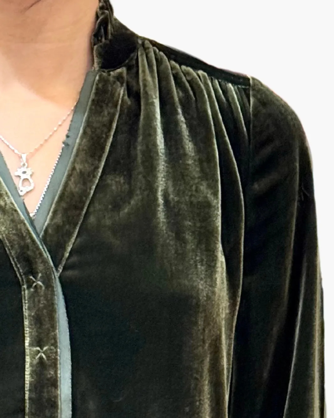 GO VELVET POP ON TOP IN SURPLUS