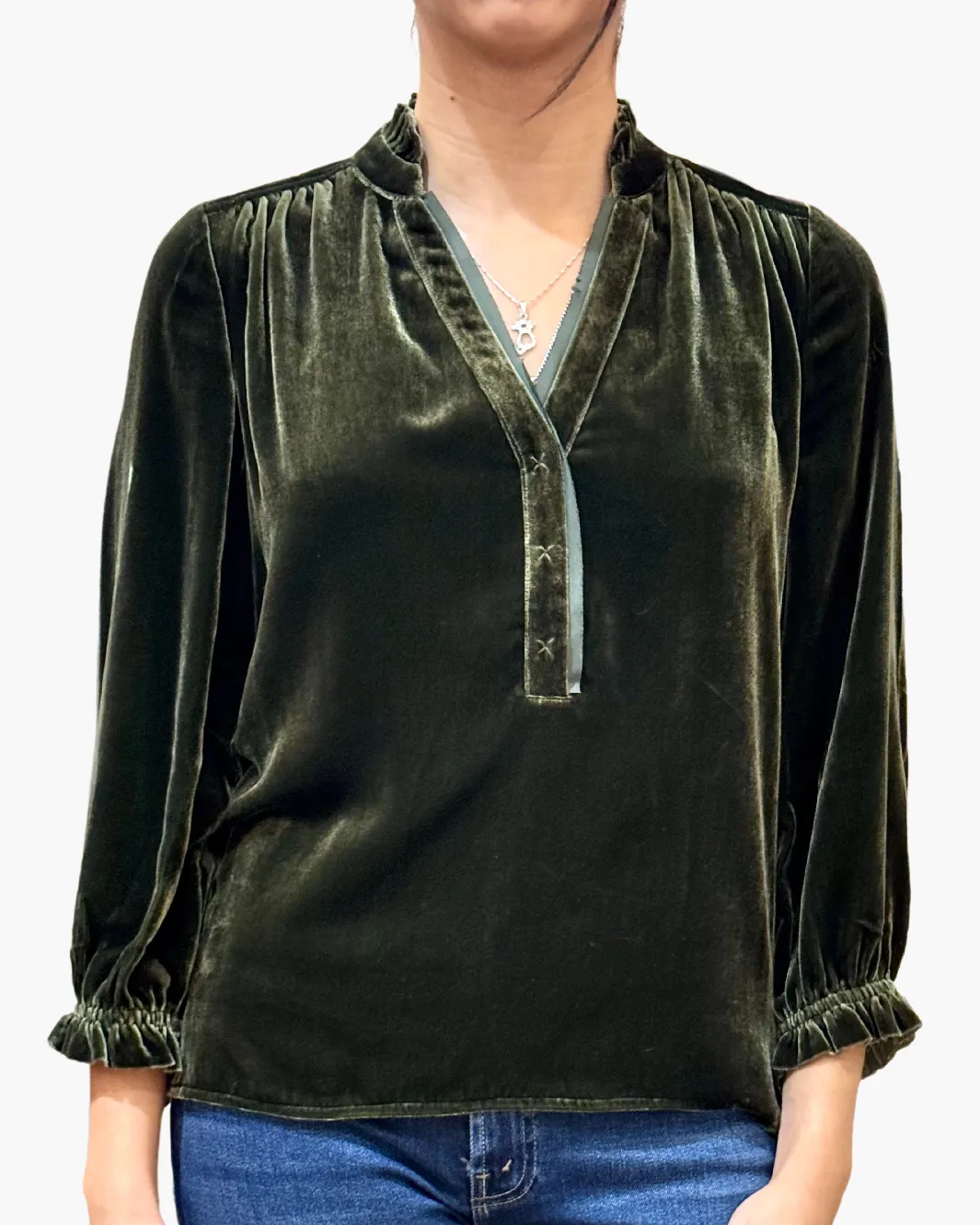 GO VELVET POP ON TOP IN SURPLUS