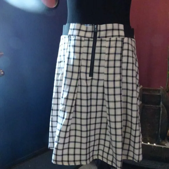 GOTH TORRID SCHOOLGIRL PLEATED MULTI CHECK SKATER SKIRT LOLITA 1 1XL XL 14 16