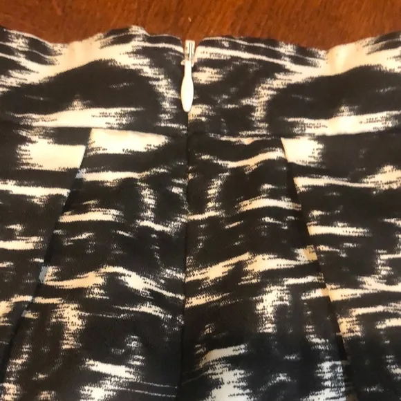 J Crew Blurred Ikat Pleated Mini Skirt Size 2 NWT