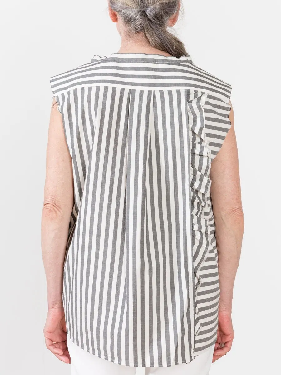 kola ruffle top