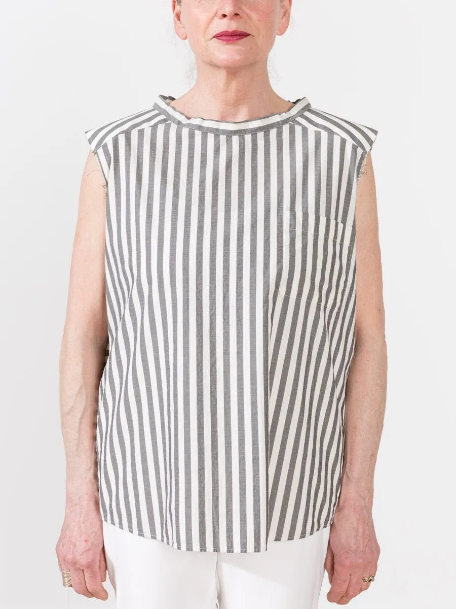 kola ruffle top