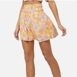 L*Space Oopsie Daisy Jax Skirt NWT Size Large