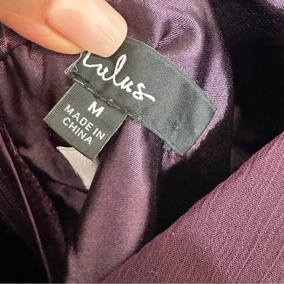 Lulus Enchant My Love Dark Purple V Neck Long Sleeve Maxi Dress Size Medium