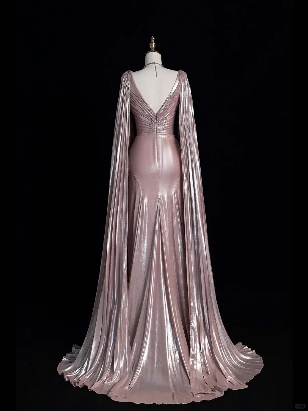 Luxury A-line Evening Prom Dress Long Sleeve V-neck Shiny Custom Made Party Gowns   fg7452