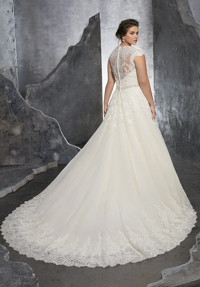 Newest Beach Lace Wedding Dresses A-line Long Bridal Gowns 2018