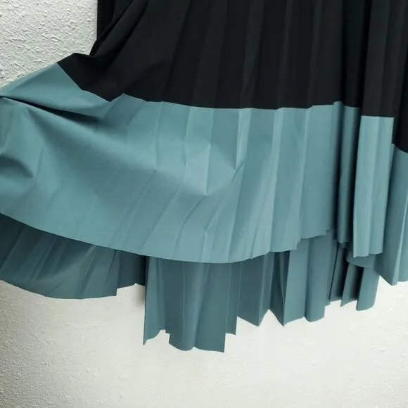 NWOT ATHLETA Color Block Swing Foward Pleated High Low Midi Athletic Skirt