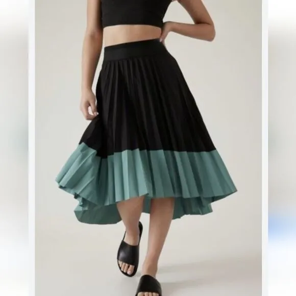 NWOT ATHLETA Color Block Swing Foward Pleated High Low Midi Athletic Skirt
