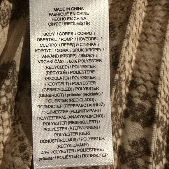 NWT Lauren Ralph LaurenSnakeskin Print Pleated Skirt size 12