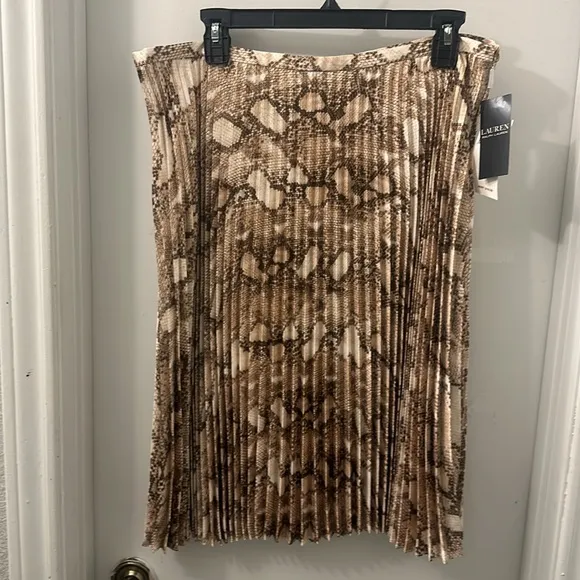 NWT Lauren Ralph LaurenSnakeskin Print Pleated Skirt size 12