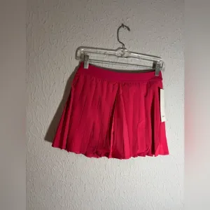 NWT Lululemon HR Pleated Tennis Skirt