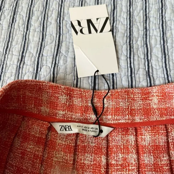 😊NWT Zara Women Plaid Pleated Front Regular Fit Short Skater Skirt Size S