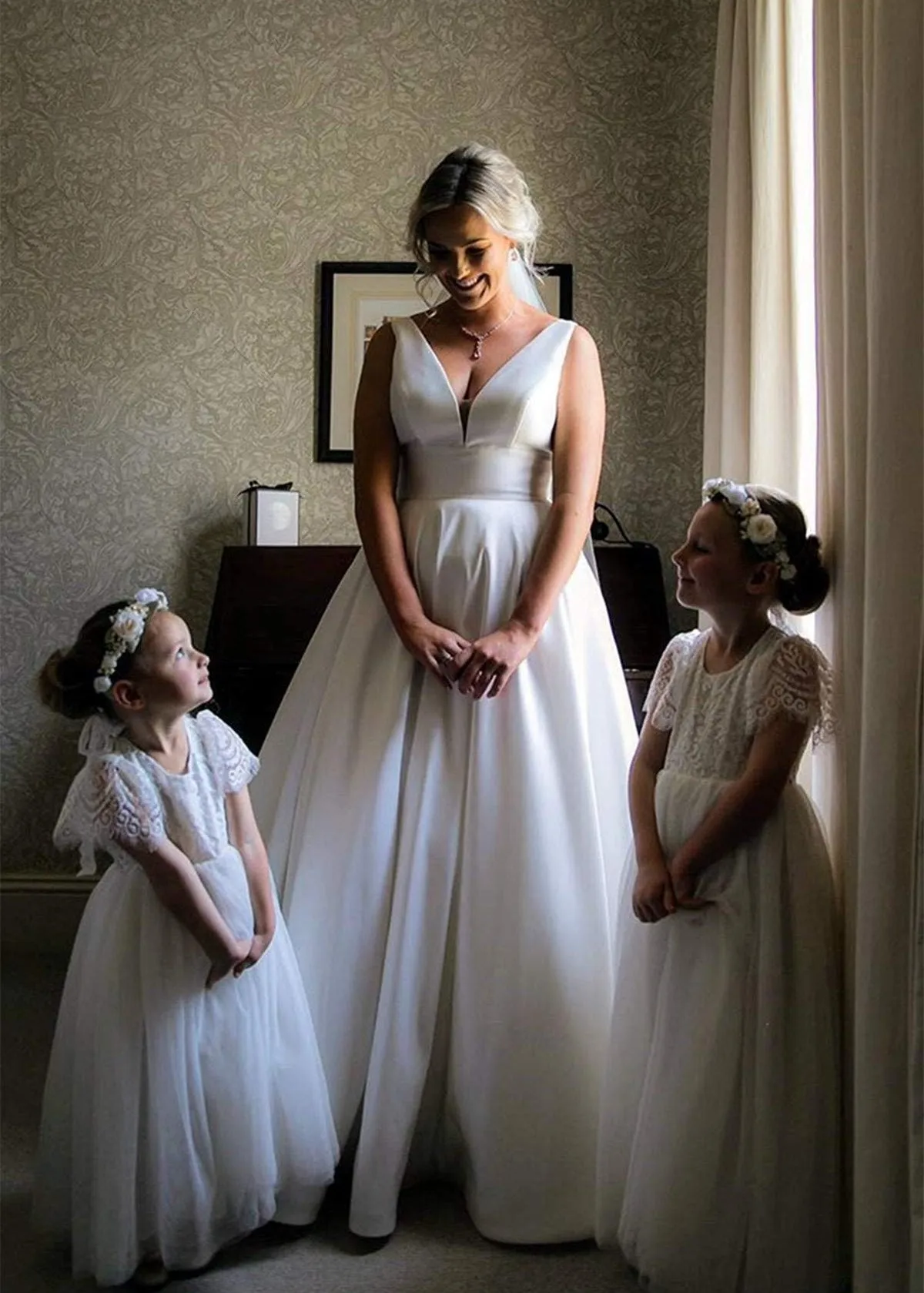 Peony Lace Flower Girl Dress in White