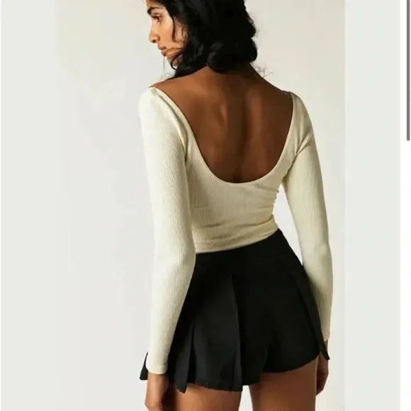 Pleated Black Heartbreaker Mini Skirt/short Skort.FREE PEOPLE. Women’s size 4