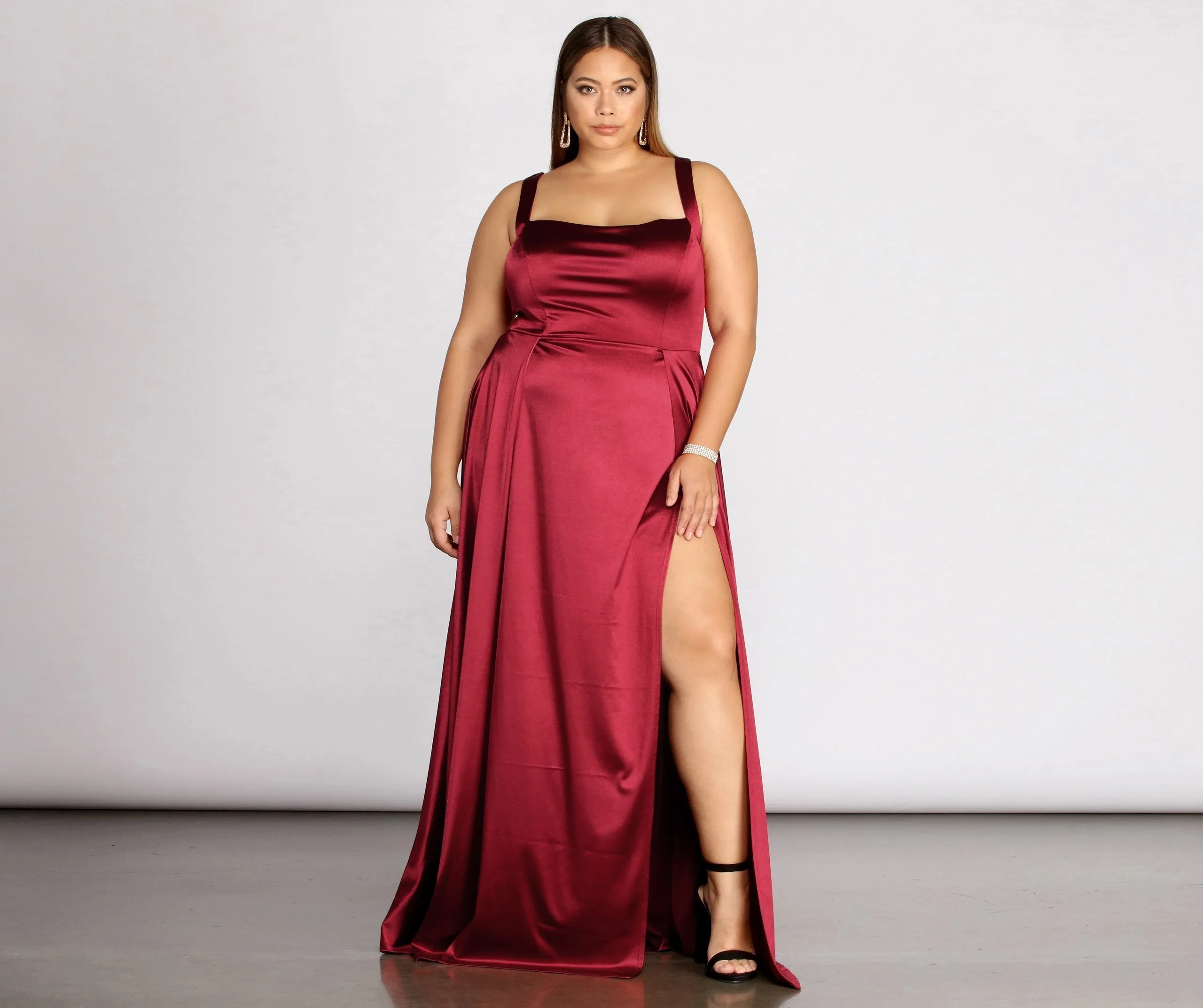 Plus Eve Double Charming Slit Formal Dress