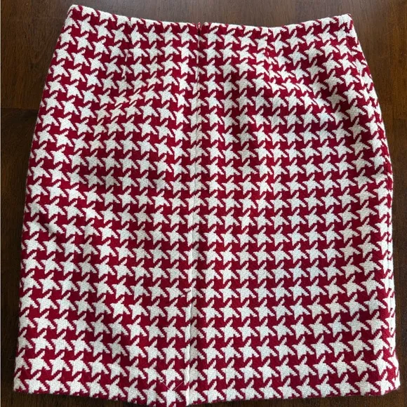 Talbots Women Petite Wool Mini Skirt Red Houndstooth Preppy Academia Size 6P NWT