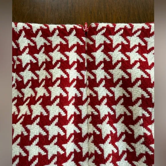 Talbots Women Petite Wool Mini Skirt Red Houndstooth Preppy Academia Size 6P NWT