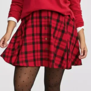 TORRID PLEATED RED BLACK PLAID SKATER BUTTON FRONT MINI SKIRT 2X 18 20 NWOT