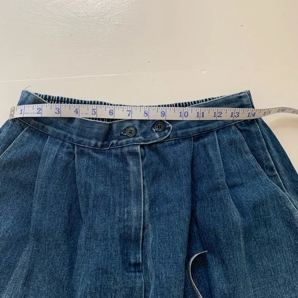Vintage- pleated front denim skirt