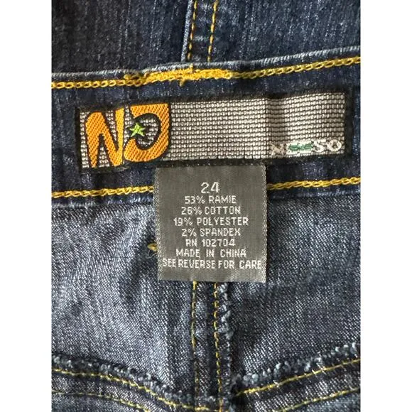 Vintage Y2K Neeso Jean Denim Flared Mini Skirt Women 24W Pleated Going Out