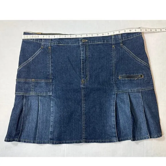 Vintage Y2K Neeso Jean Denim Flared Mini Skirt Women 24W Pleated Going Out