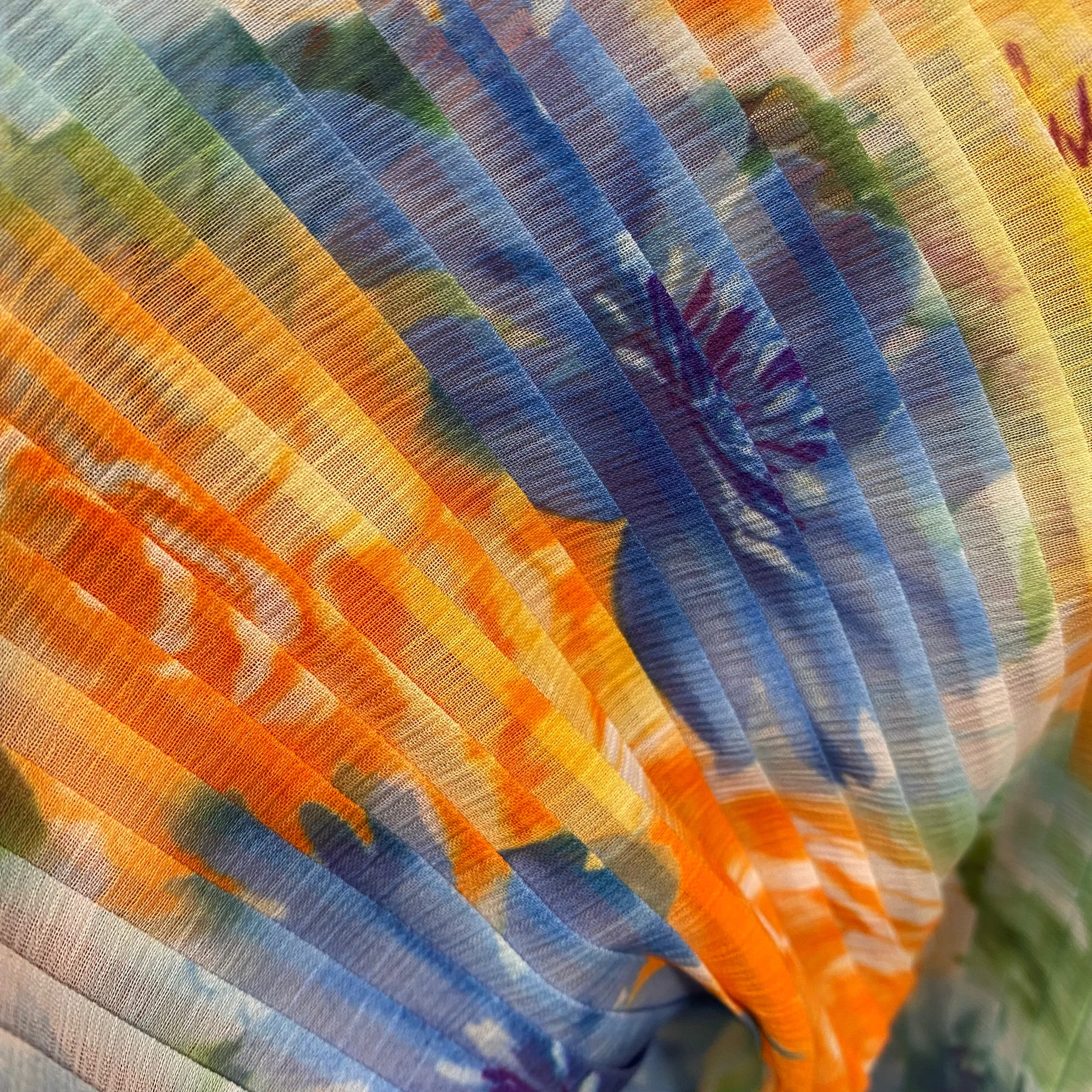 Watercolour Flower Plisse (Pre Pleated Fabric) - Blue