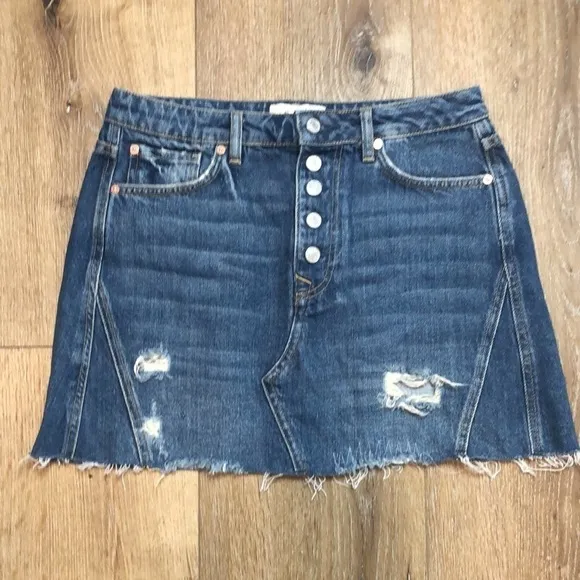 We The Free Distressed Jean Mini Skirt Size 29