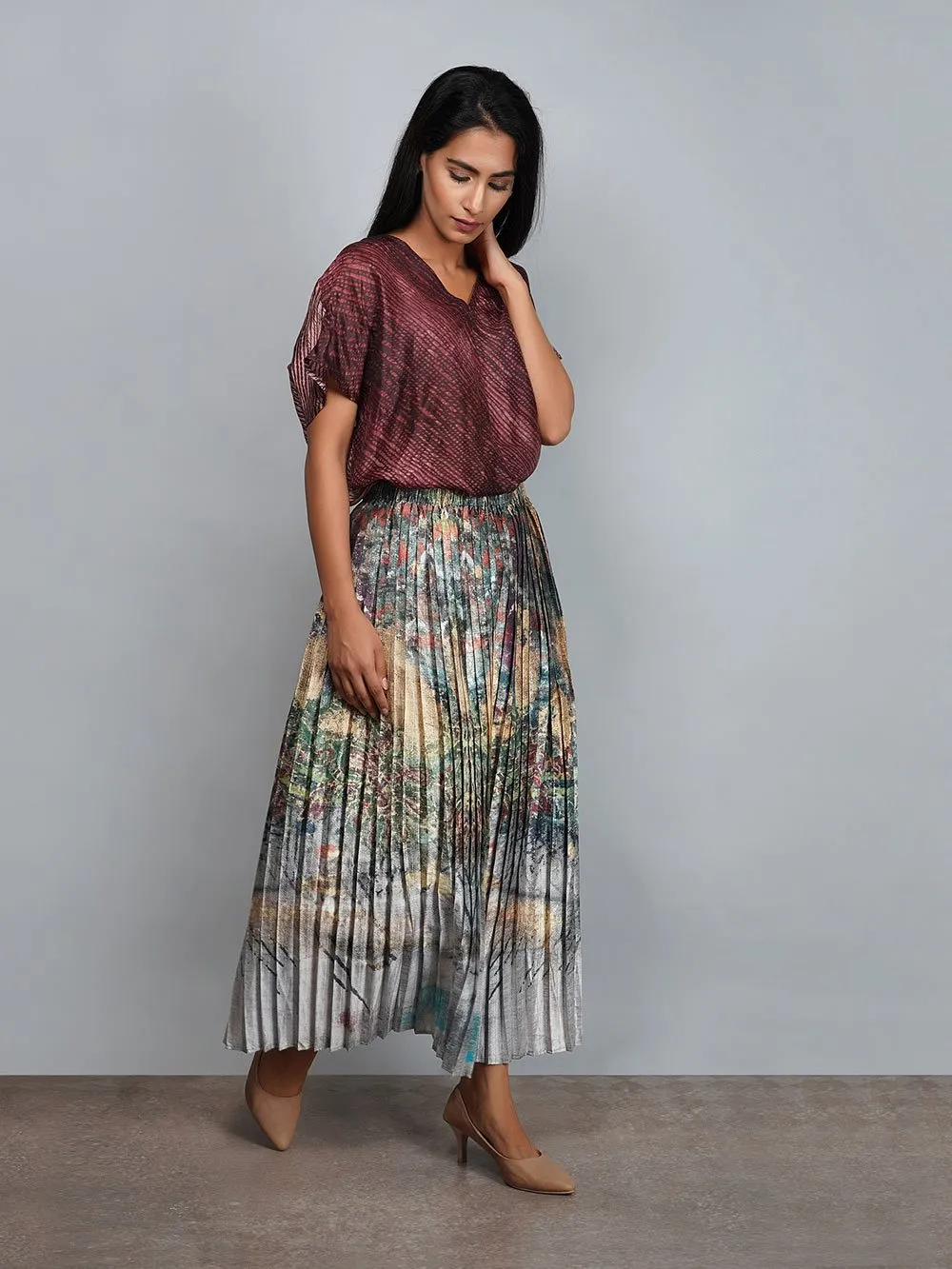 Yavi   I   Tie Dyed Top With Printed Pleated Skirt