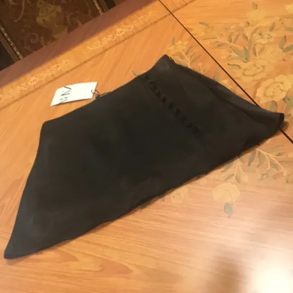 Zara satin effect Black mini skirt skort with button details Sz.XS