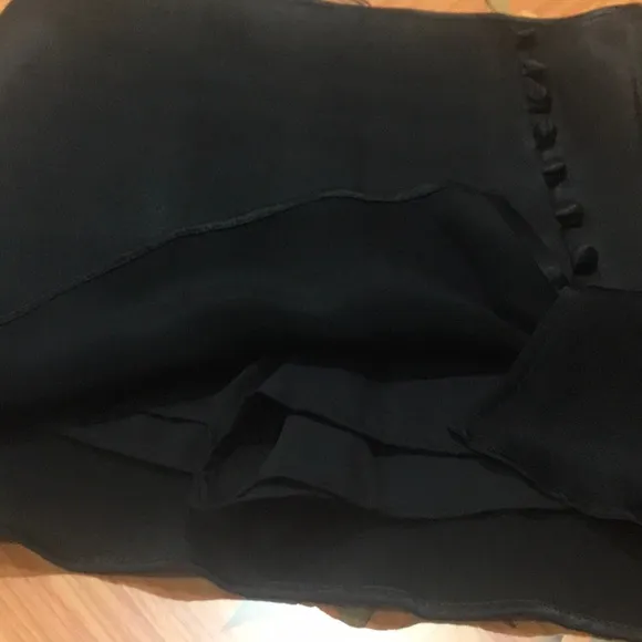 Zara satin effect Black mini skirt skort with button details Sz.XS